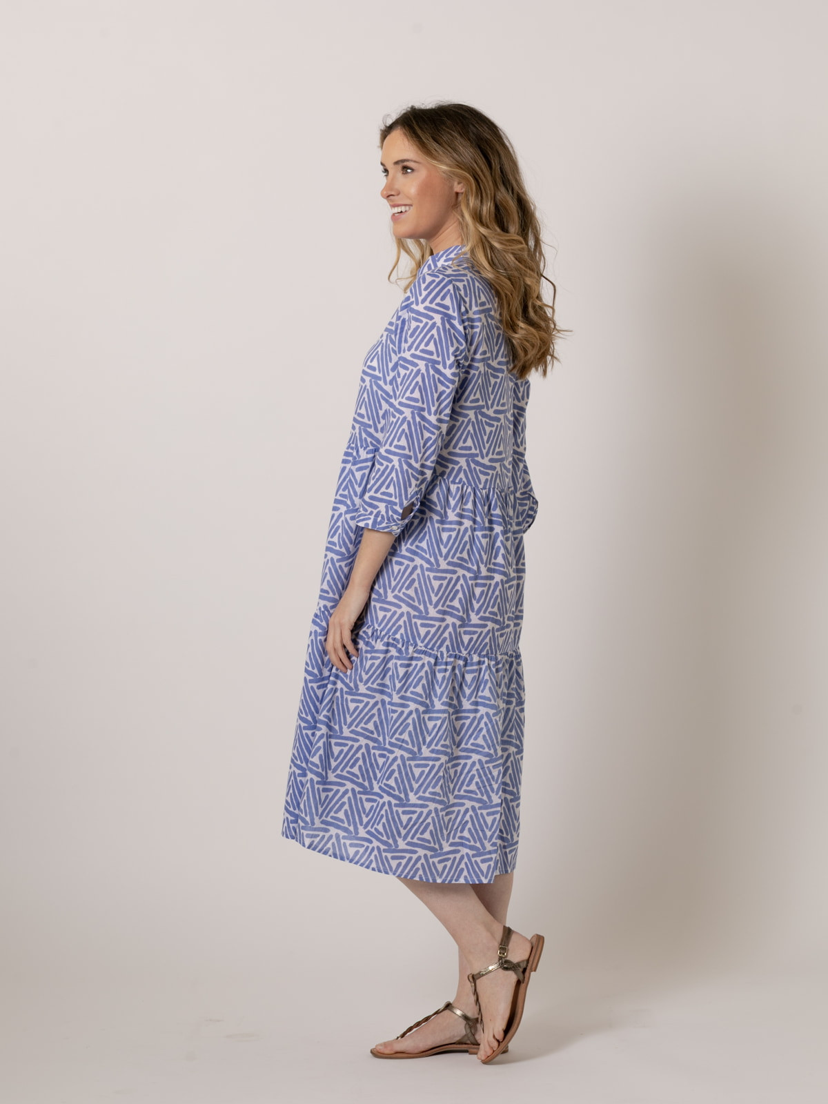 Buttoned midi shirt dress with flare  Blue colour