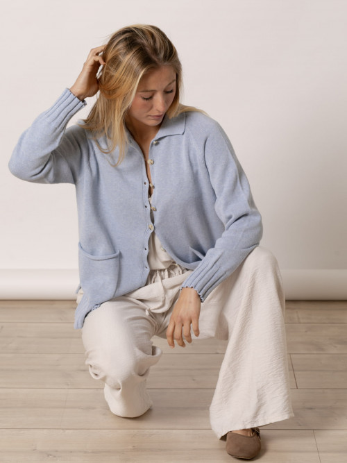 Chaqueta oversize c/polo y abotonado color celeste