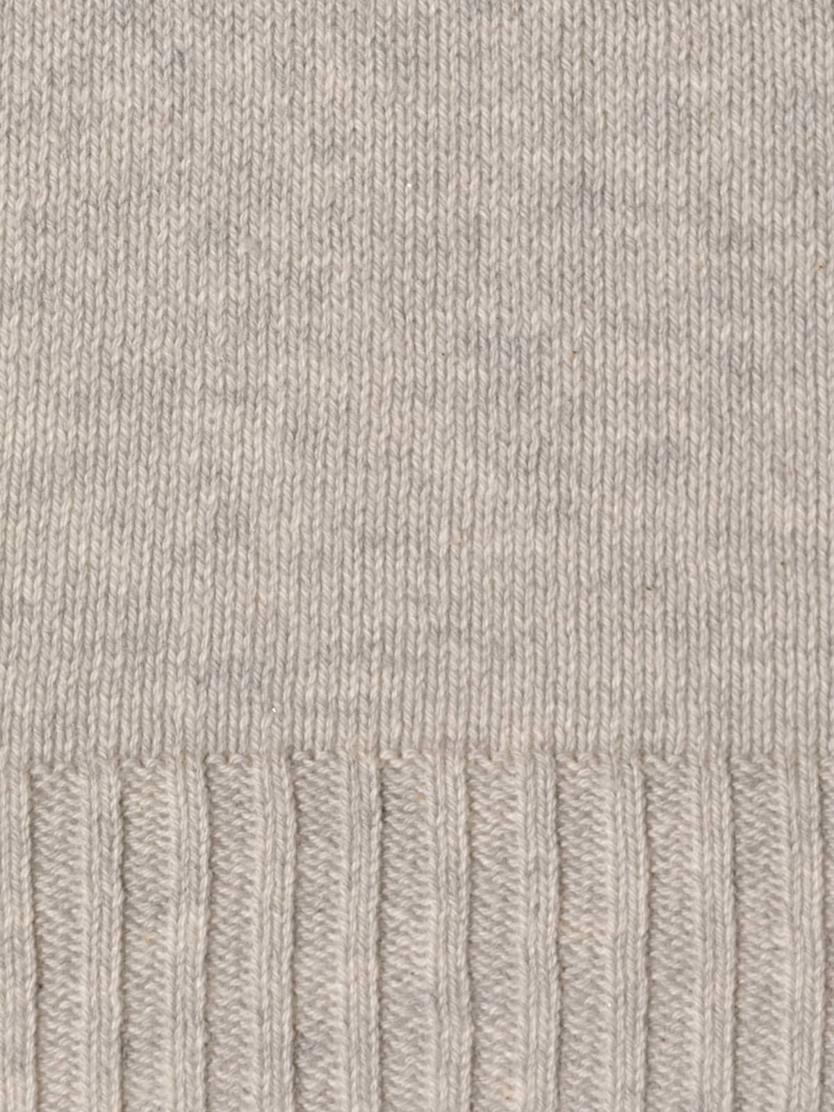 100% cotton knit top with V-neck  Grey colour