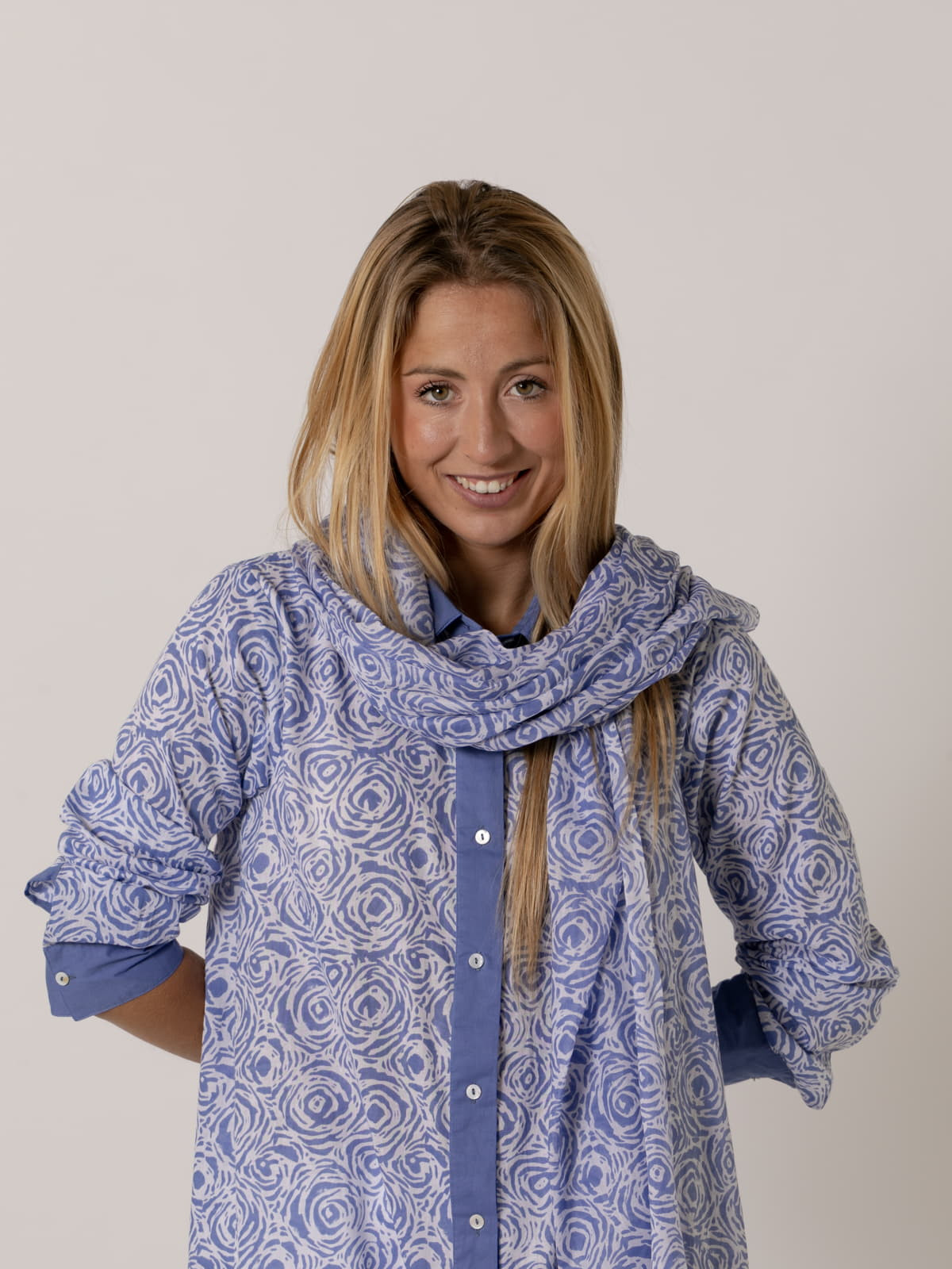 Camellia cotton scarf  Blue colour