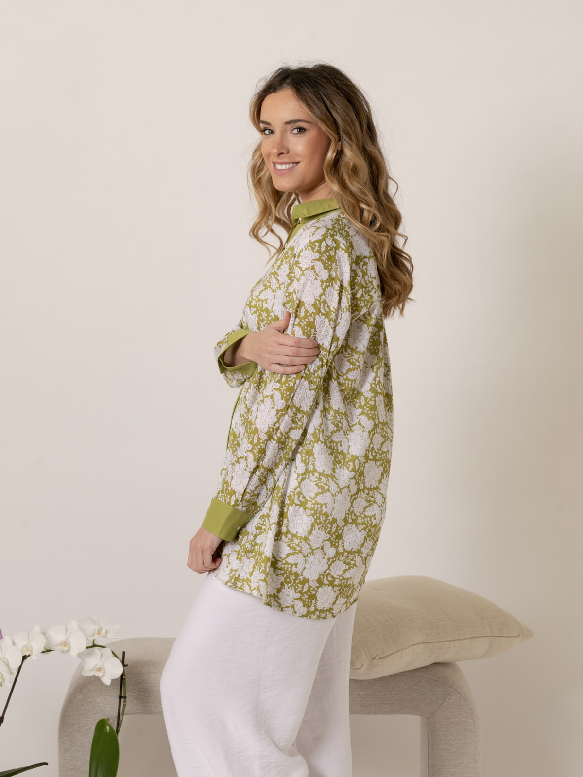 Camisa larga dibujo trendy algodón 100% color Oliva
