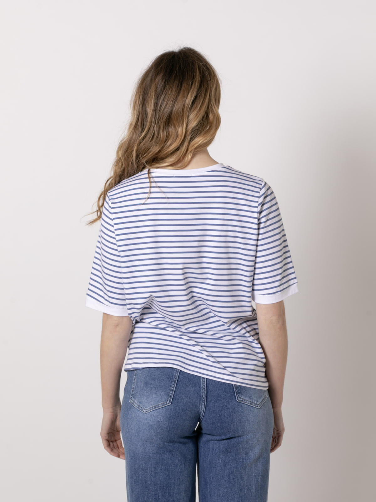 Camiseta de rayas c/redondo vivos color Azul Jean