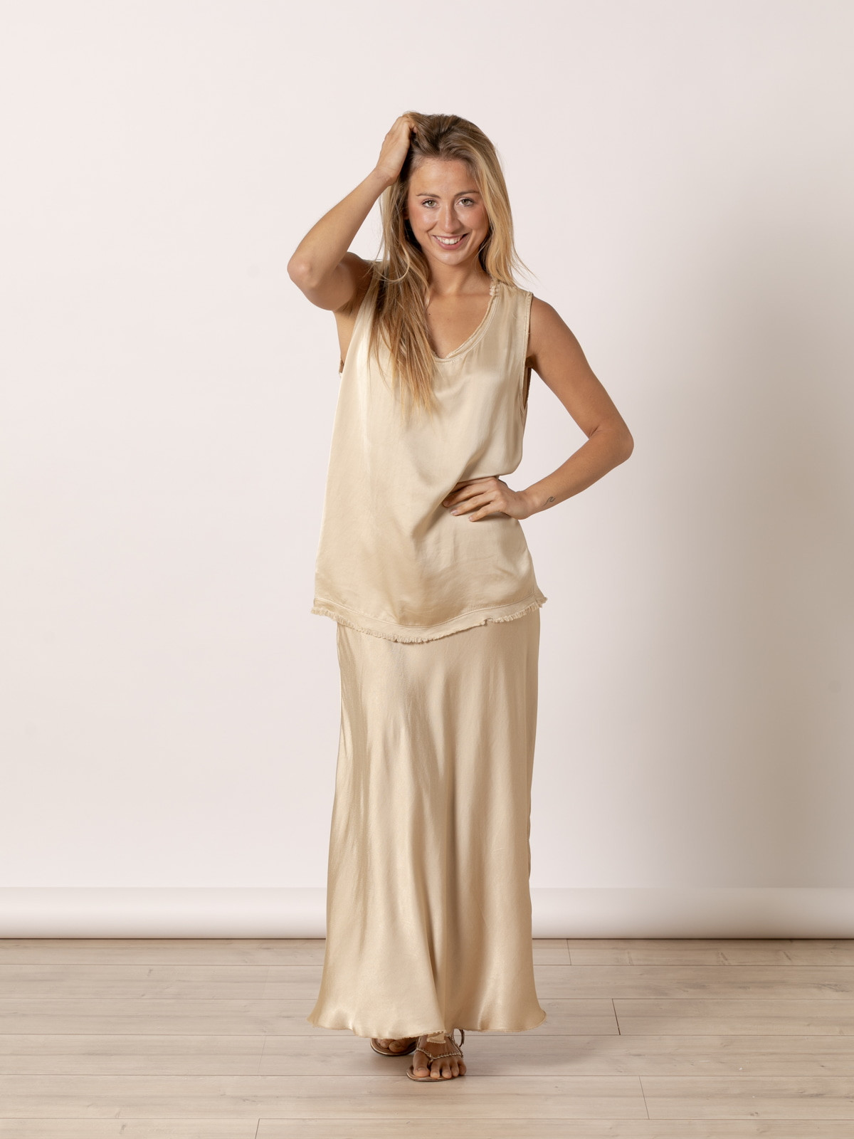 Vegetal satin fluid top  Camel colour