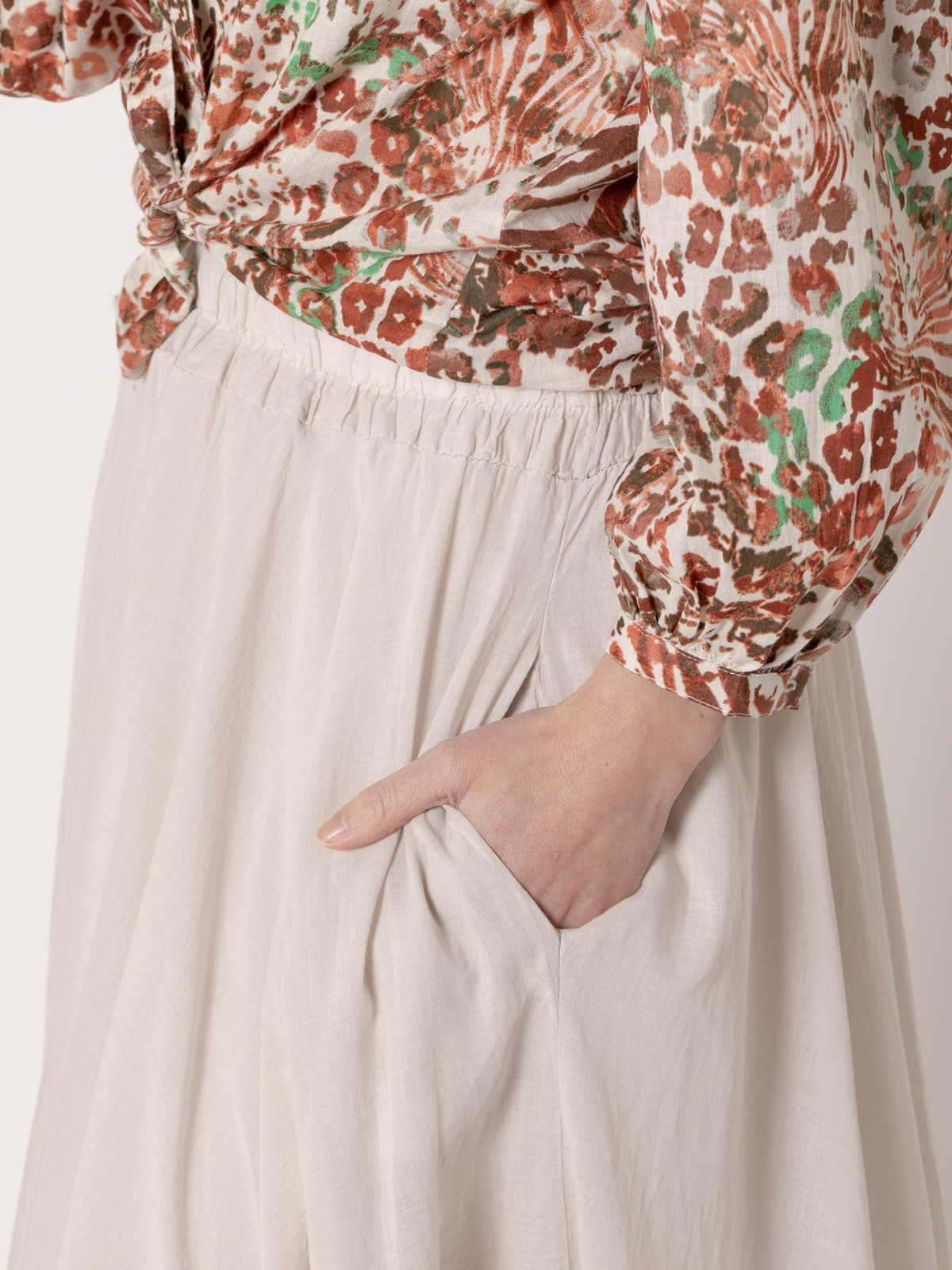 Long, full-length muslin skirt  Beige colour
