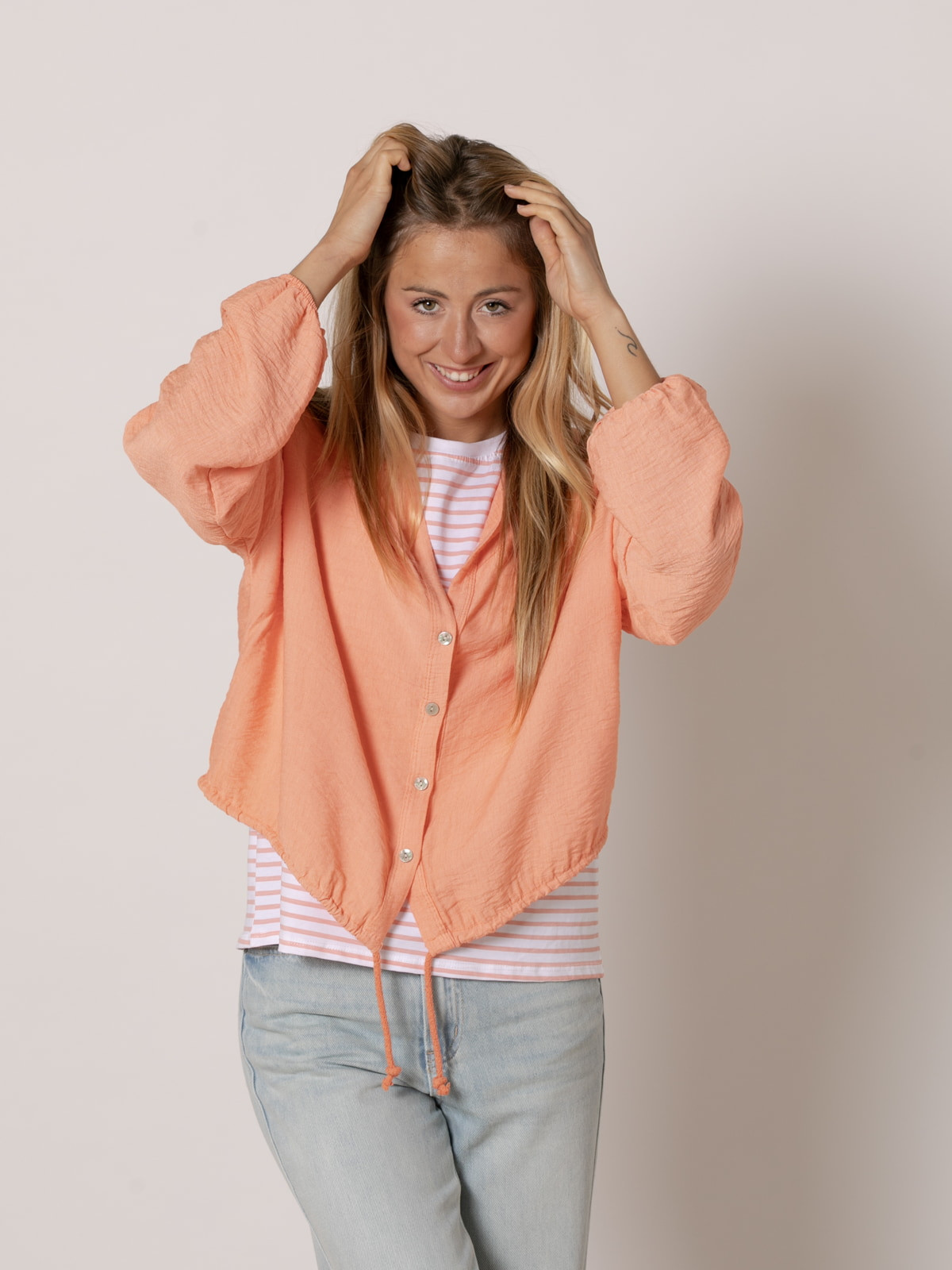 Chaqueta corta capucha visco vegetal color Naranja