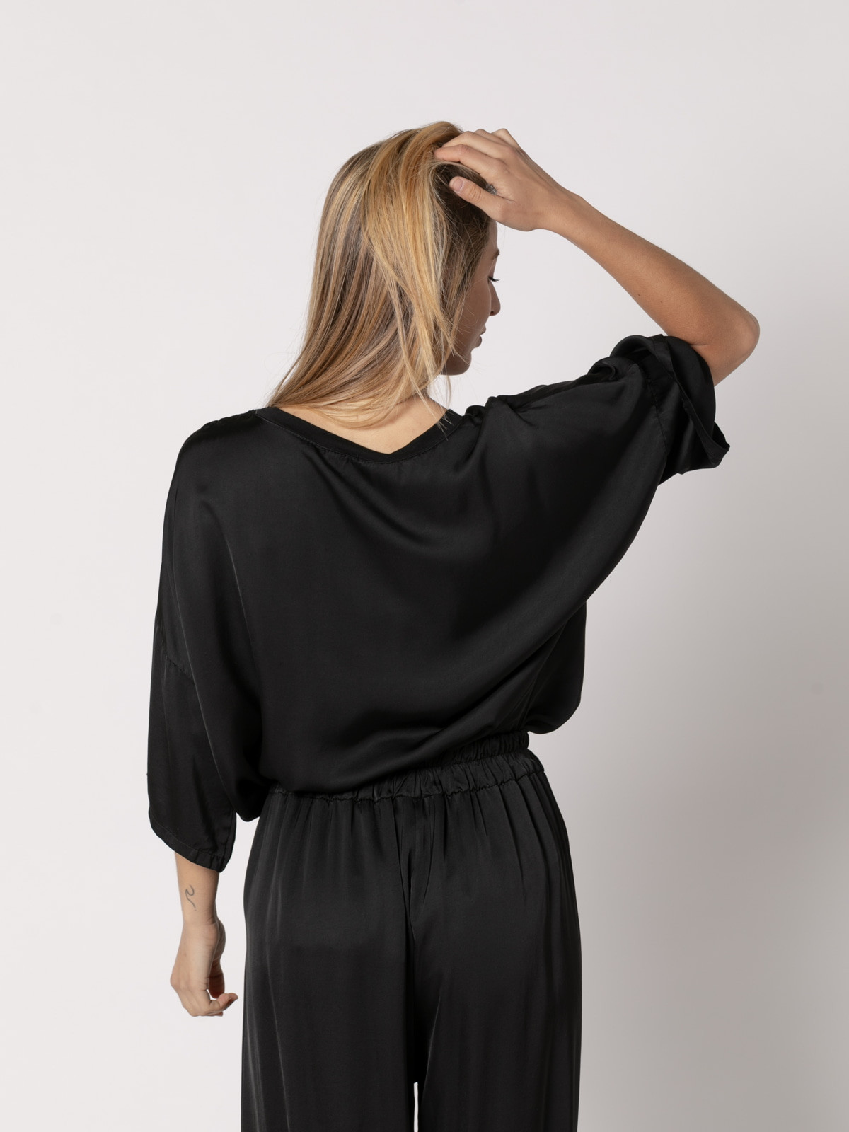 Wide vegetable satin trousers  Camel colour