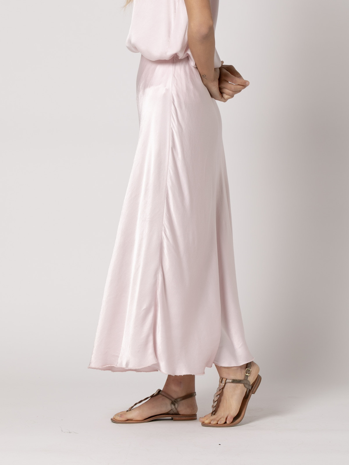 Long vegetable satin skirt  Pink colour