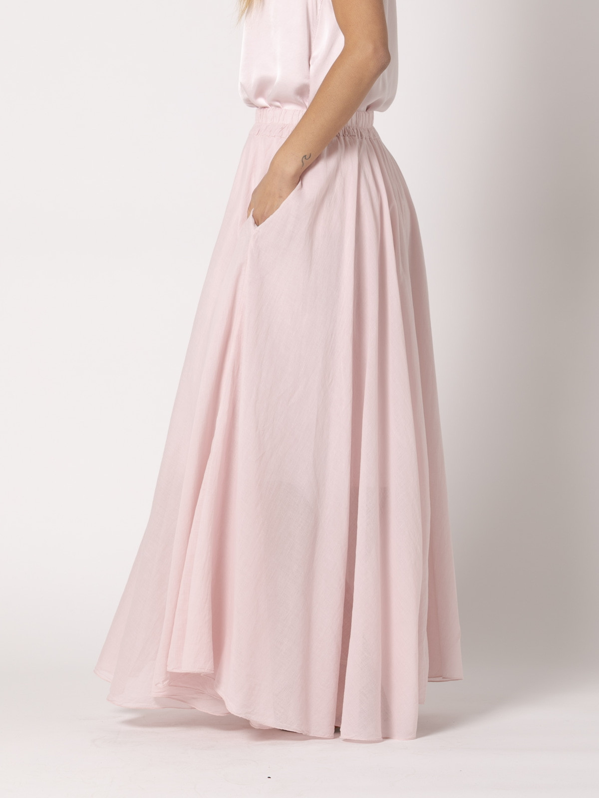 Long, full-length muslin skirt  Pink colour