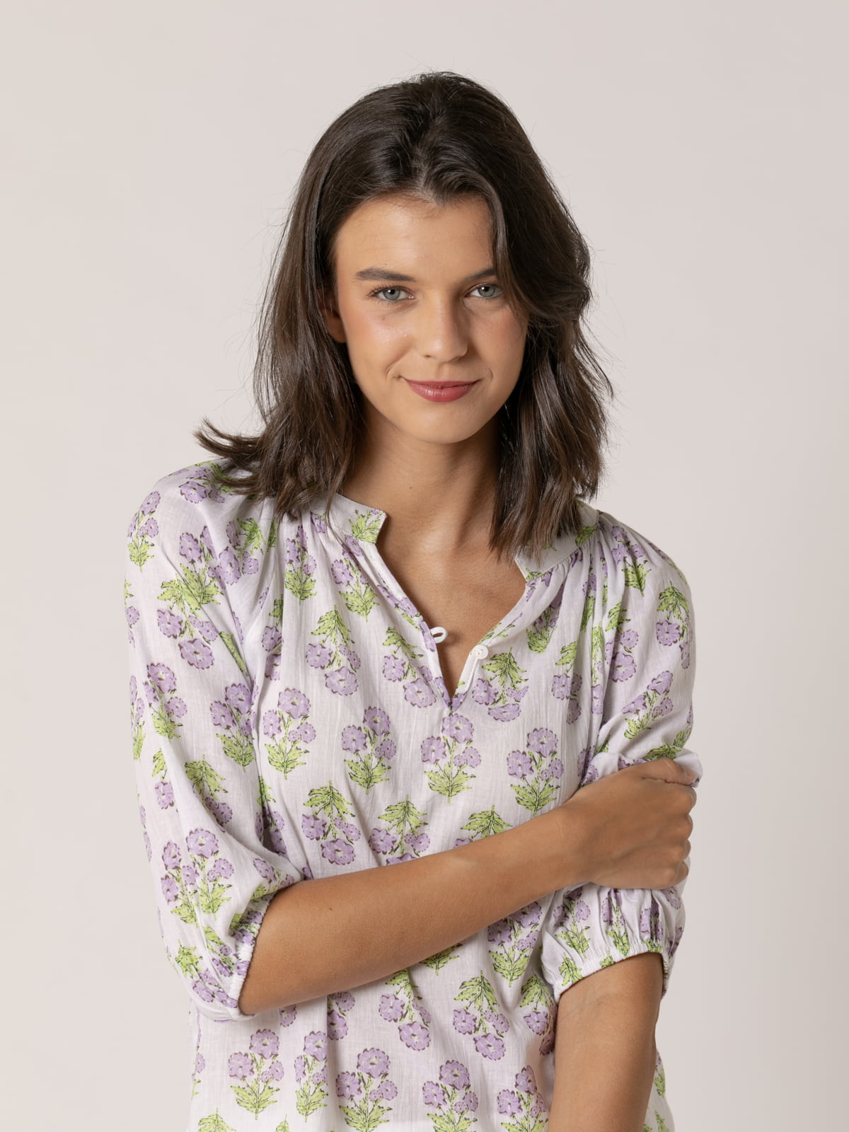 Blusa fluida cotton voile dibujos color Lila
