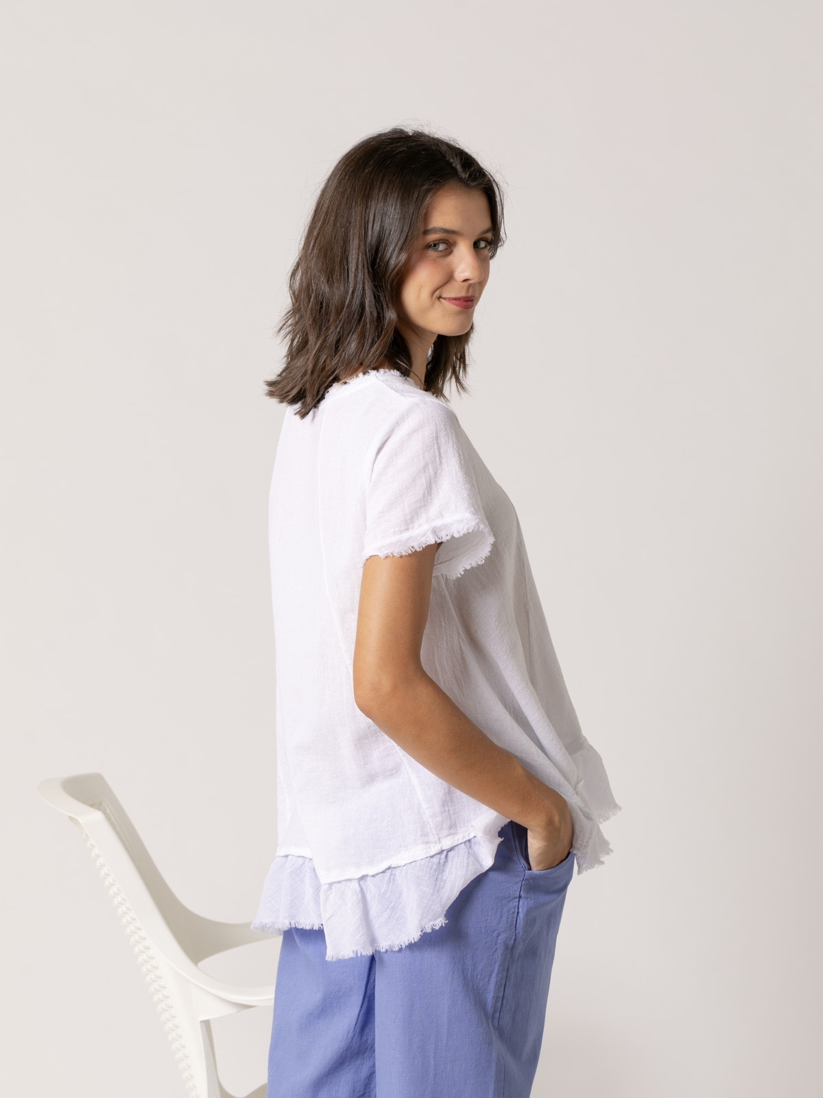 blusa fluida vuelo en bajo color Blanco