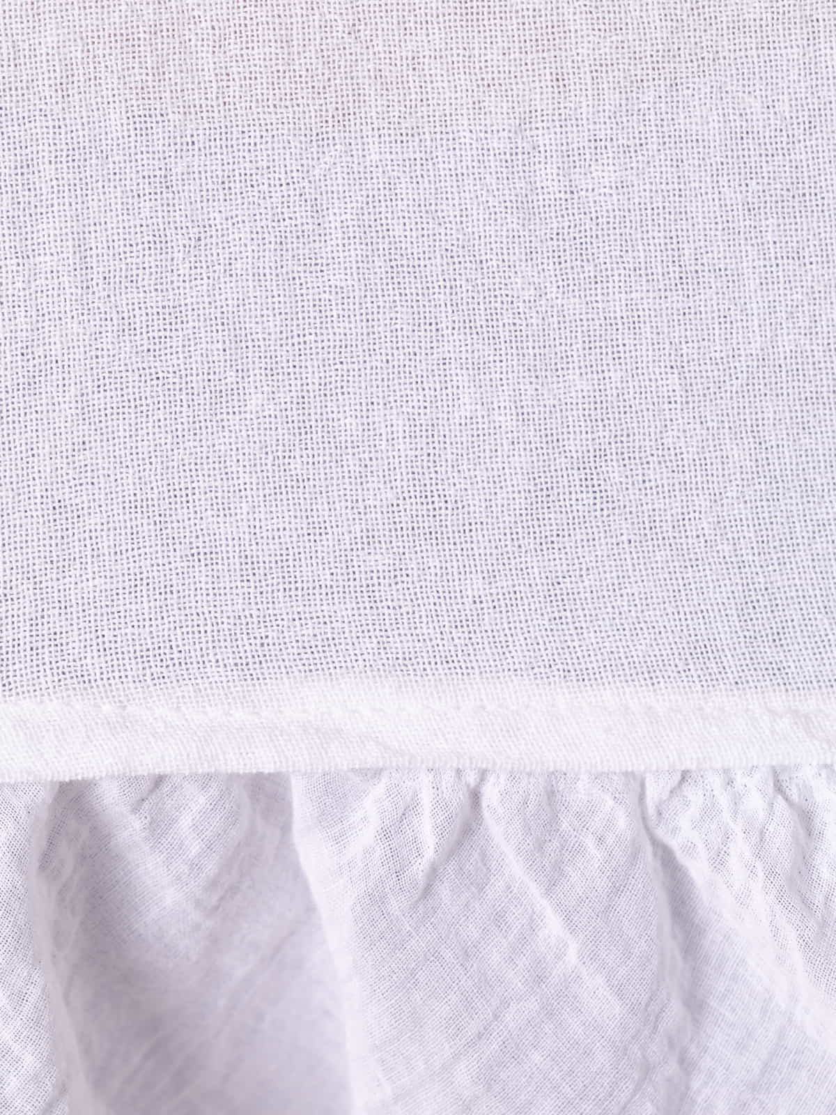 blusa fluida vuelo en bajo color Blanco