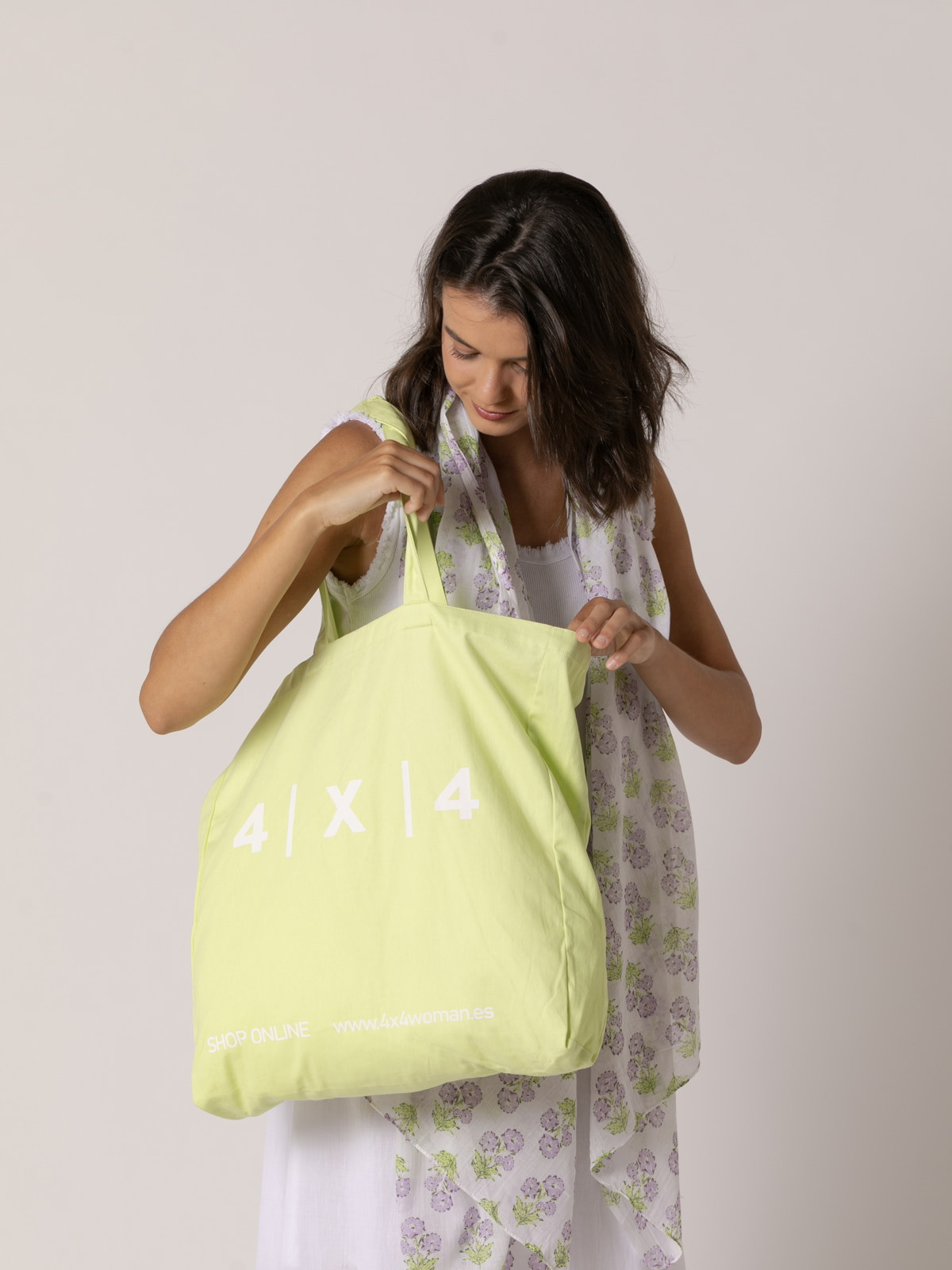 4x4 woman shopper bag  verde trendy colour