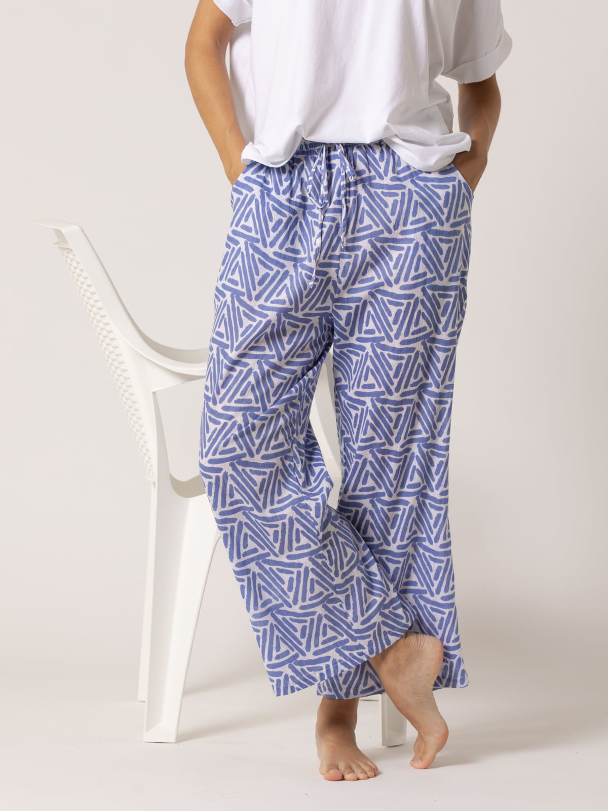 Pantalón bolsillos estampado algodón 100% color Azul Lavanda