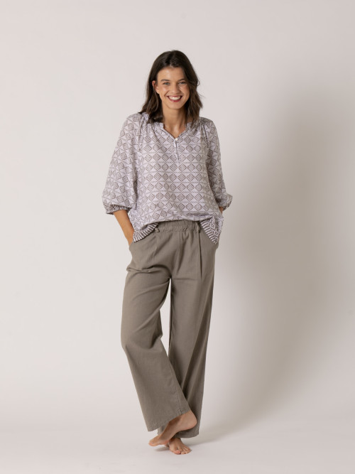 Pantalón lino momfit color Taupe