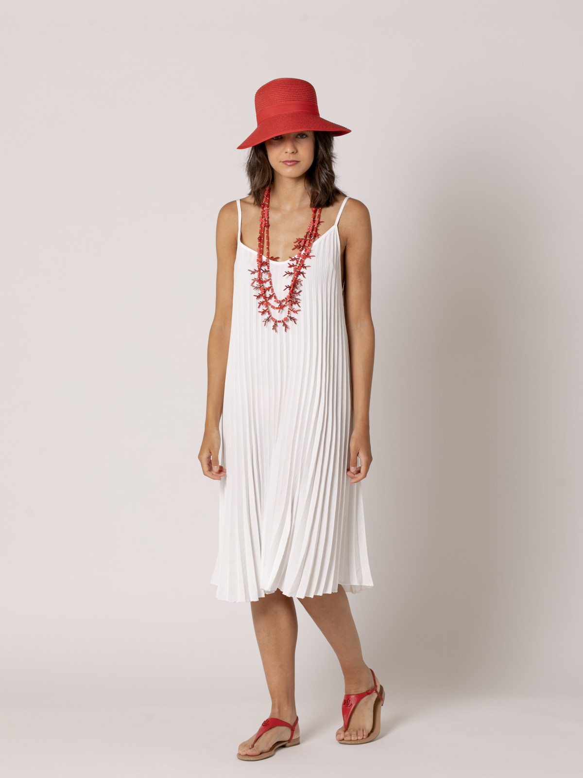 Pleated strapless dress  White colour