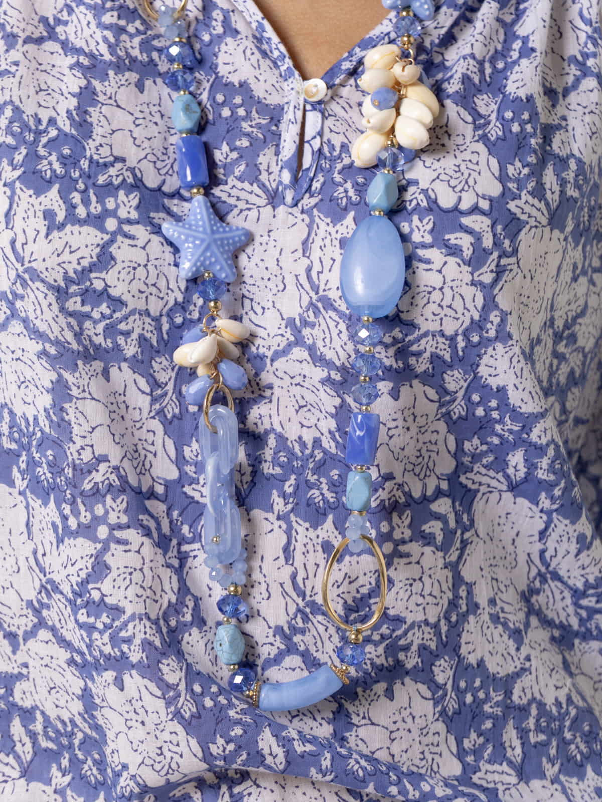 collares hechos a mano color MIX
