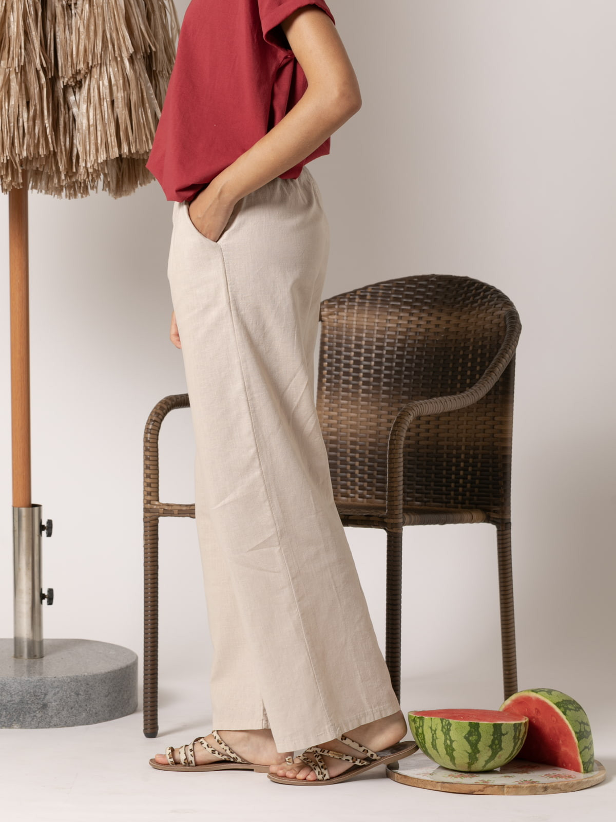 Pantalón lino momfit color Beige