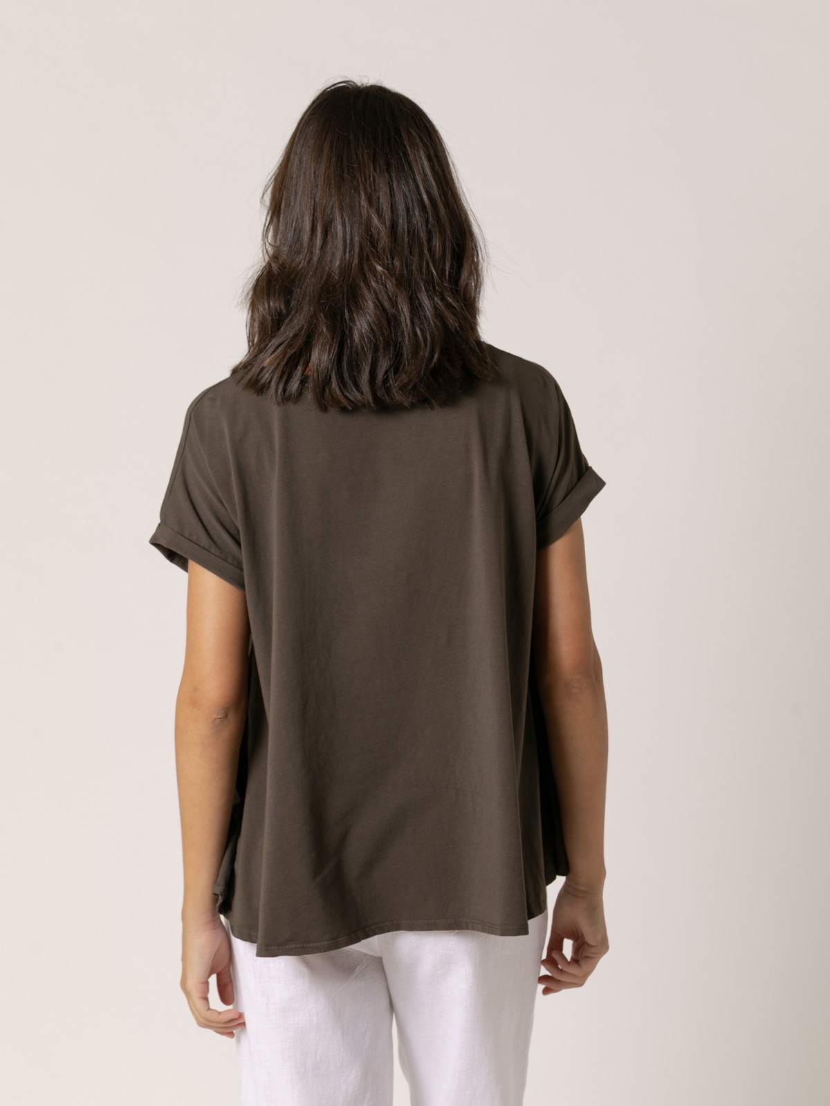 Camiseta cotton 100% diseño en A color Marrón 