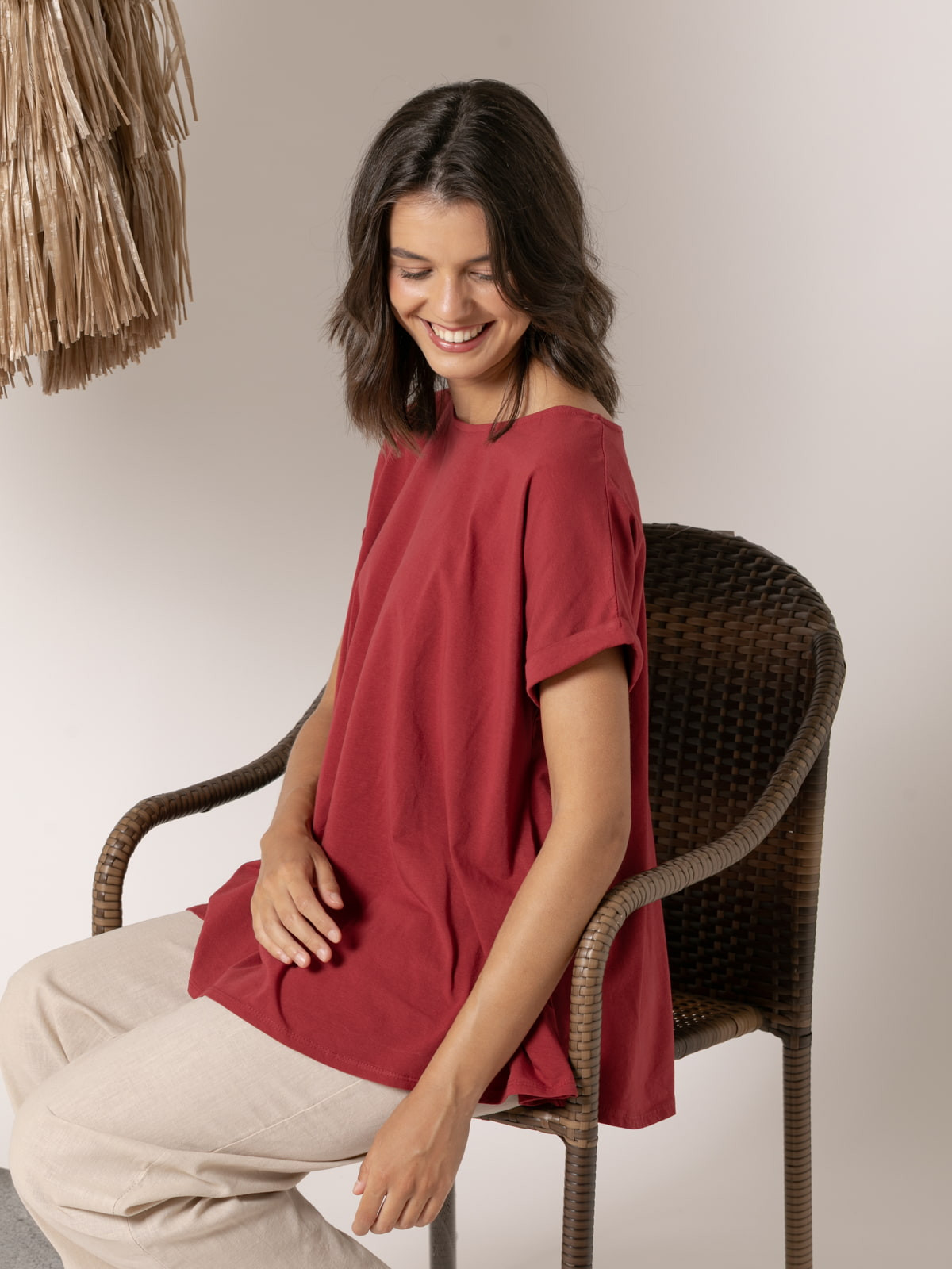 Camiseta cotton 100% diseño en A color Rojo