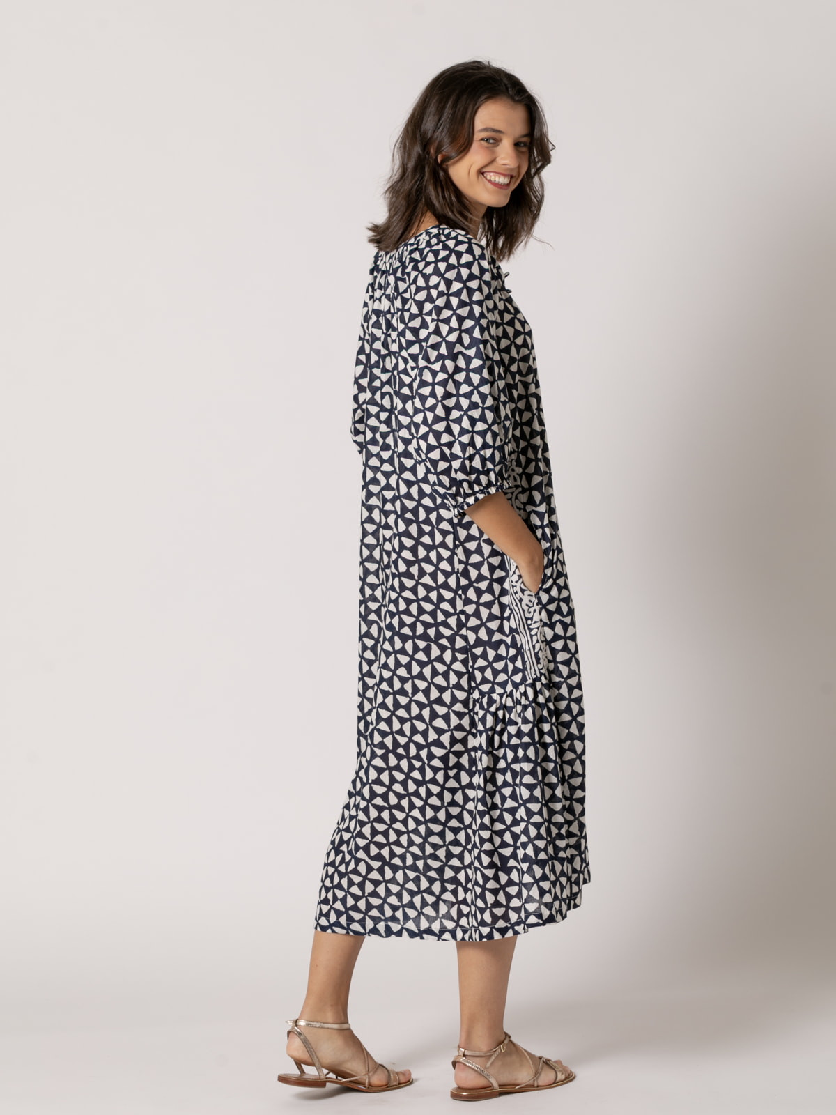 Long dress, trendy design, 100% cotton  Blue Navy colour