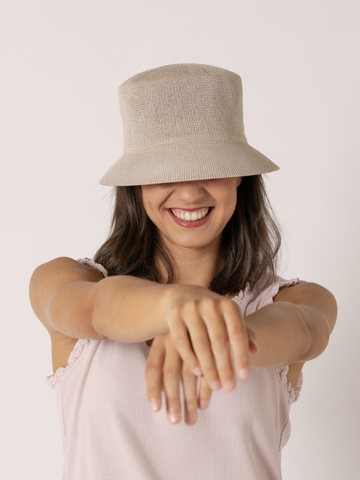 Plain bob hat  Beige colour