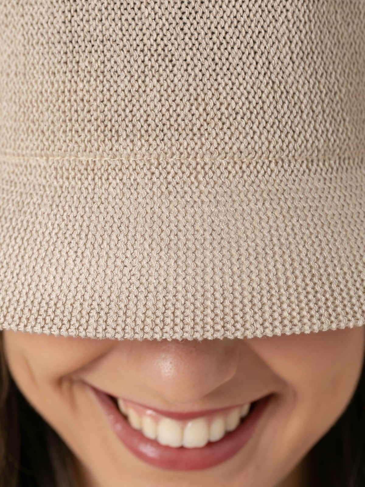 Gorro bob liso color Beige