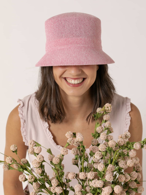 Gorro bob mezcla hilos color Rosa