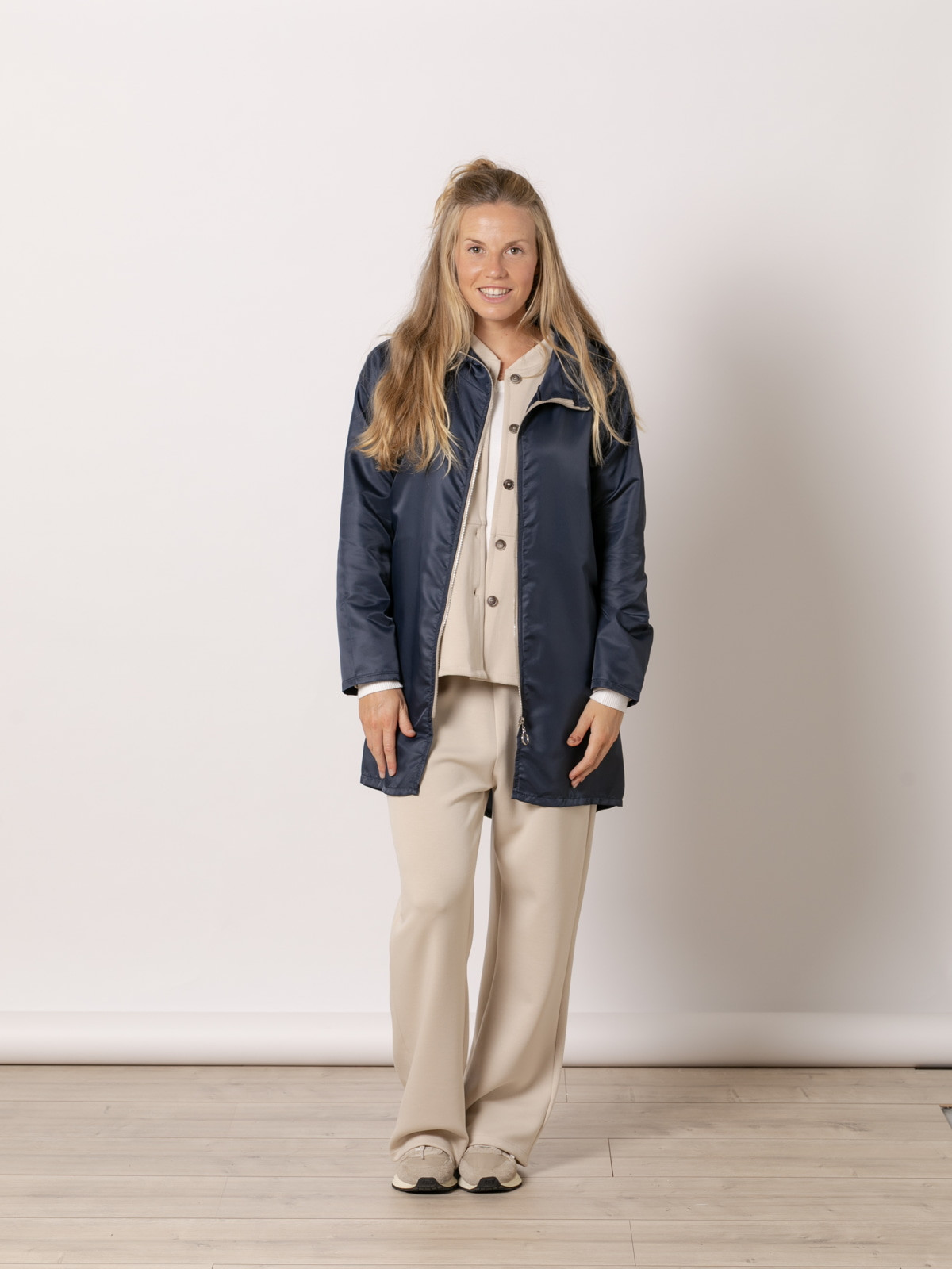 Gabardina cremallera color Azul