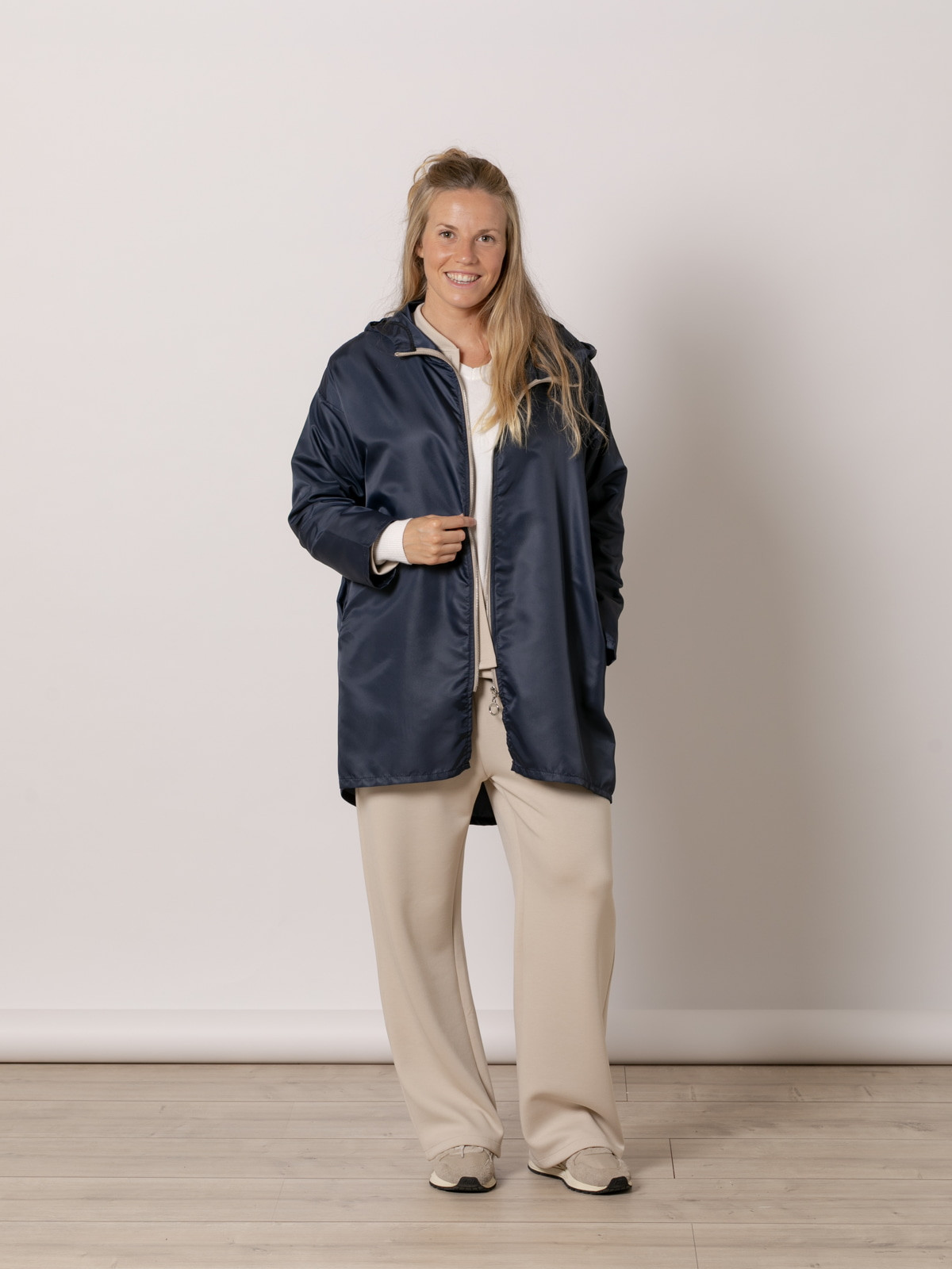 Gabardina cremallera color Azul