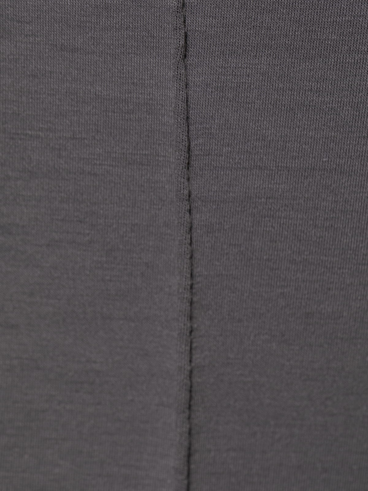 Pantalón comfy soft costura central color Gris