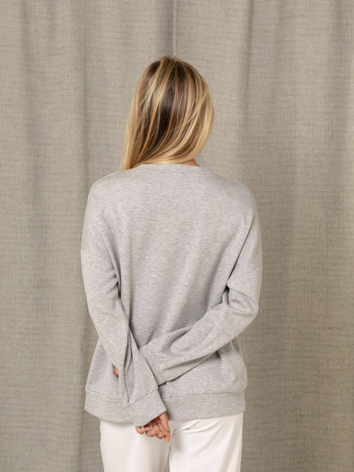 sudadera comfy bolsillos