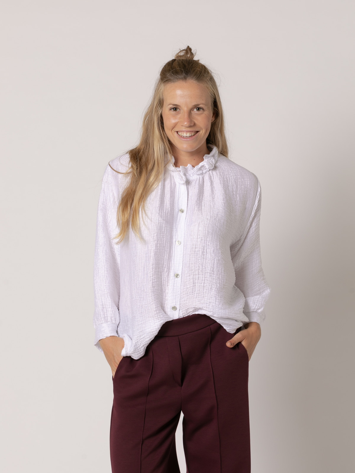 Shimmer ruffle terry shirt  White colour