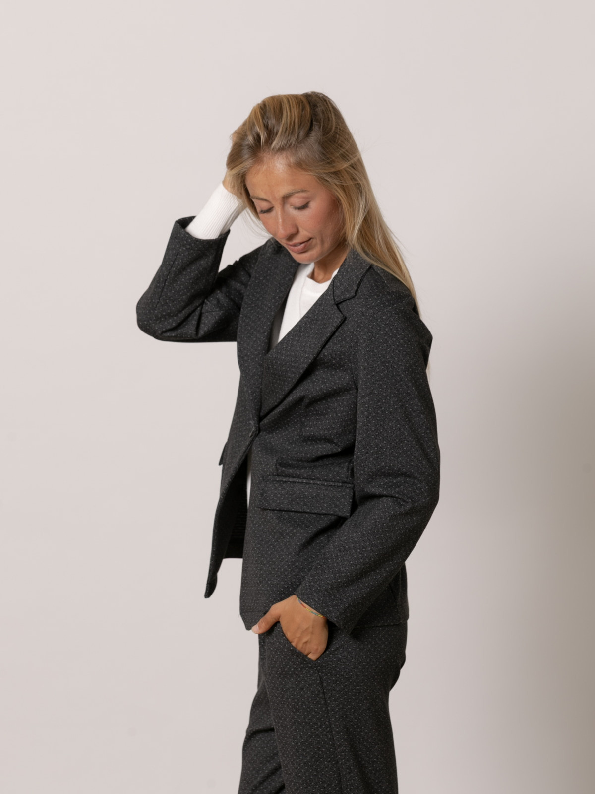 Speckled blazer  Grey colour