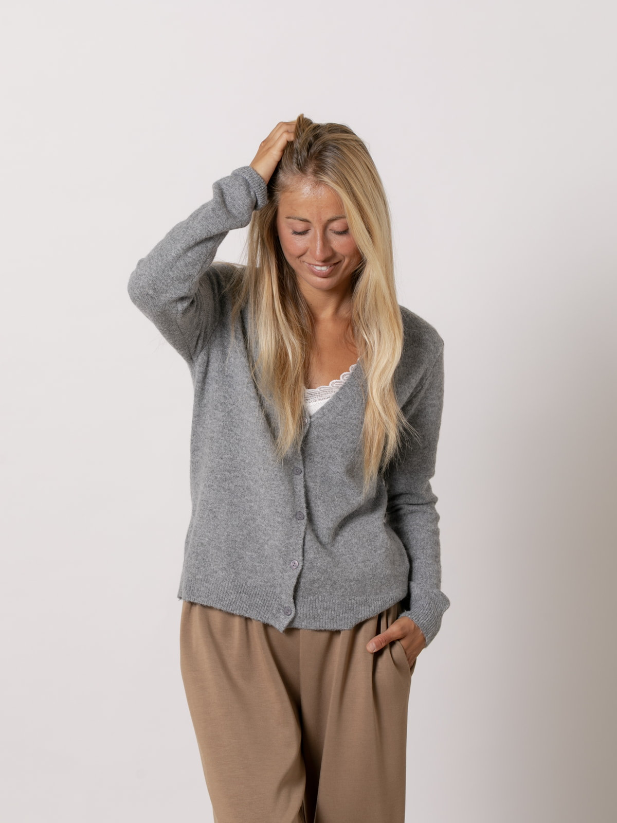 Chaqueta c/pico cachemire like color Gris