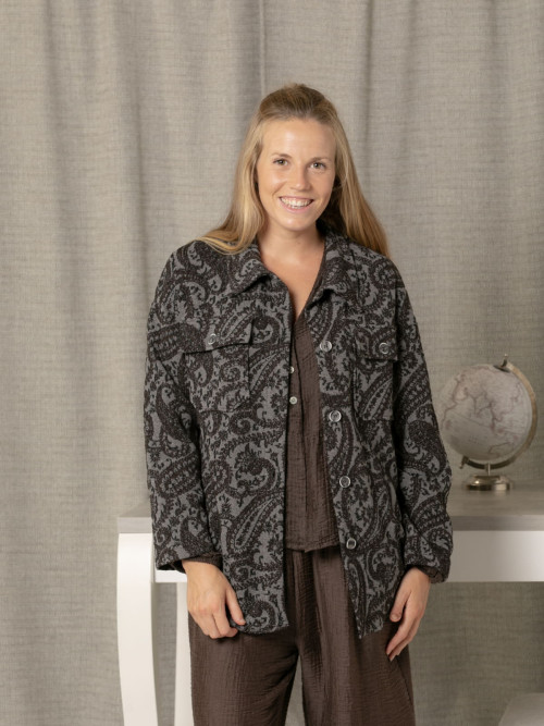 Chaqueta camisera comfy cachemira color Marrón 