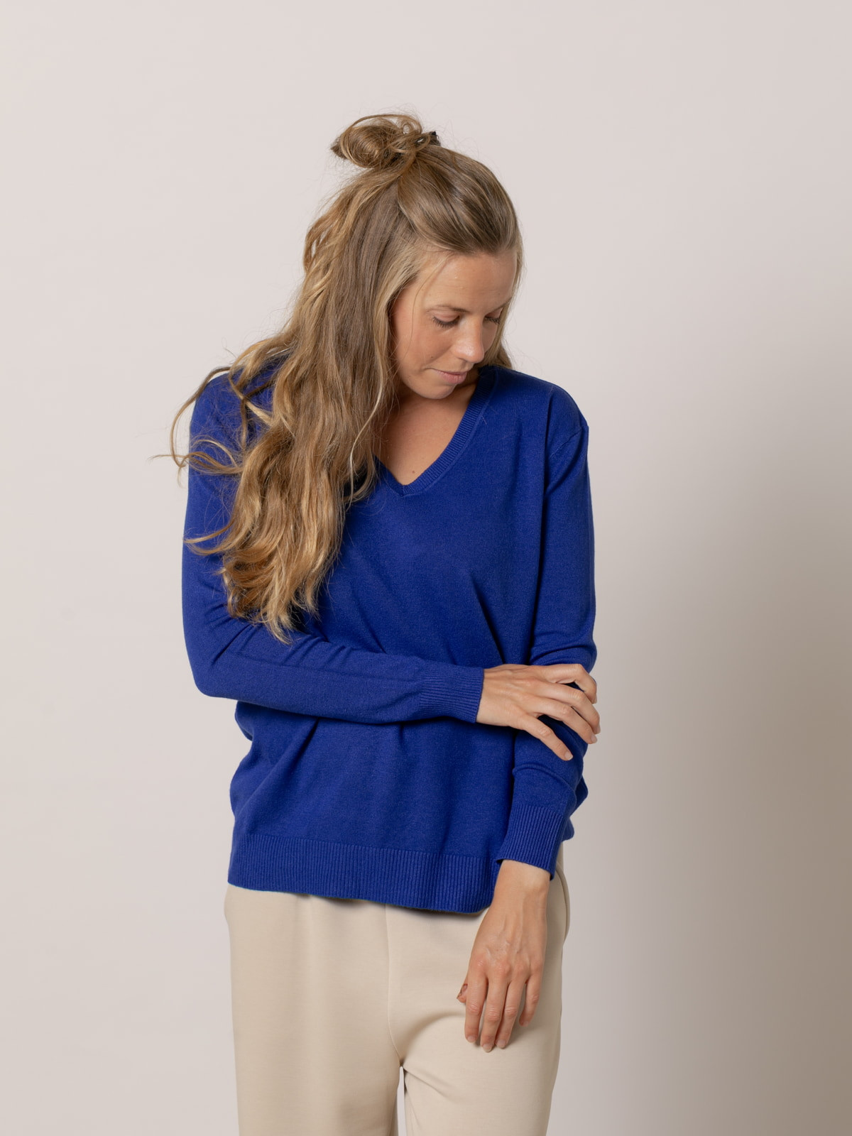 Jersey oversize visco vegetal color azul klein