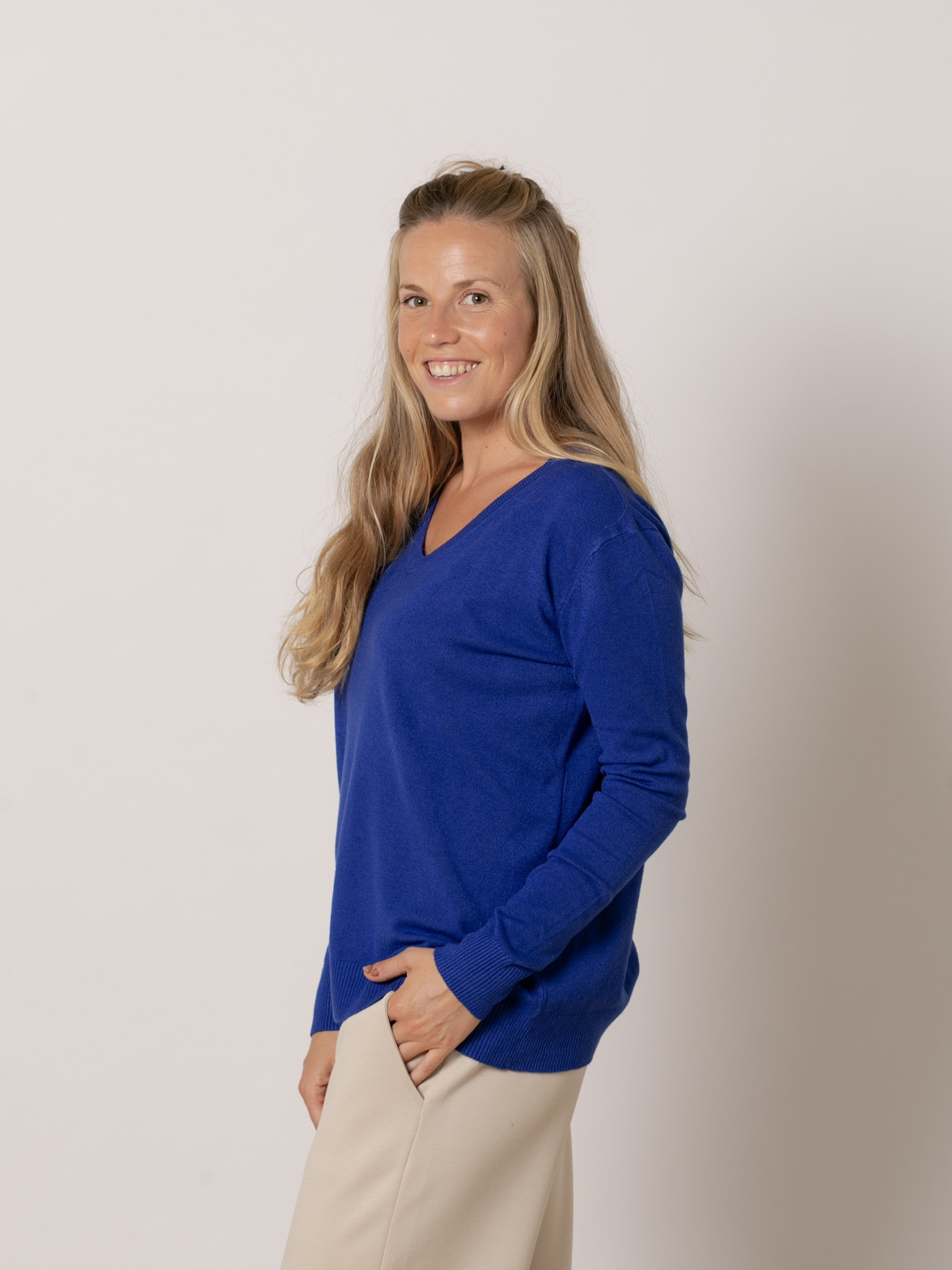 Jersey oversize visco vegetal color azul klein