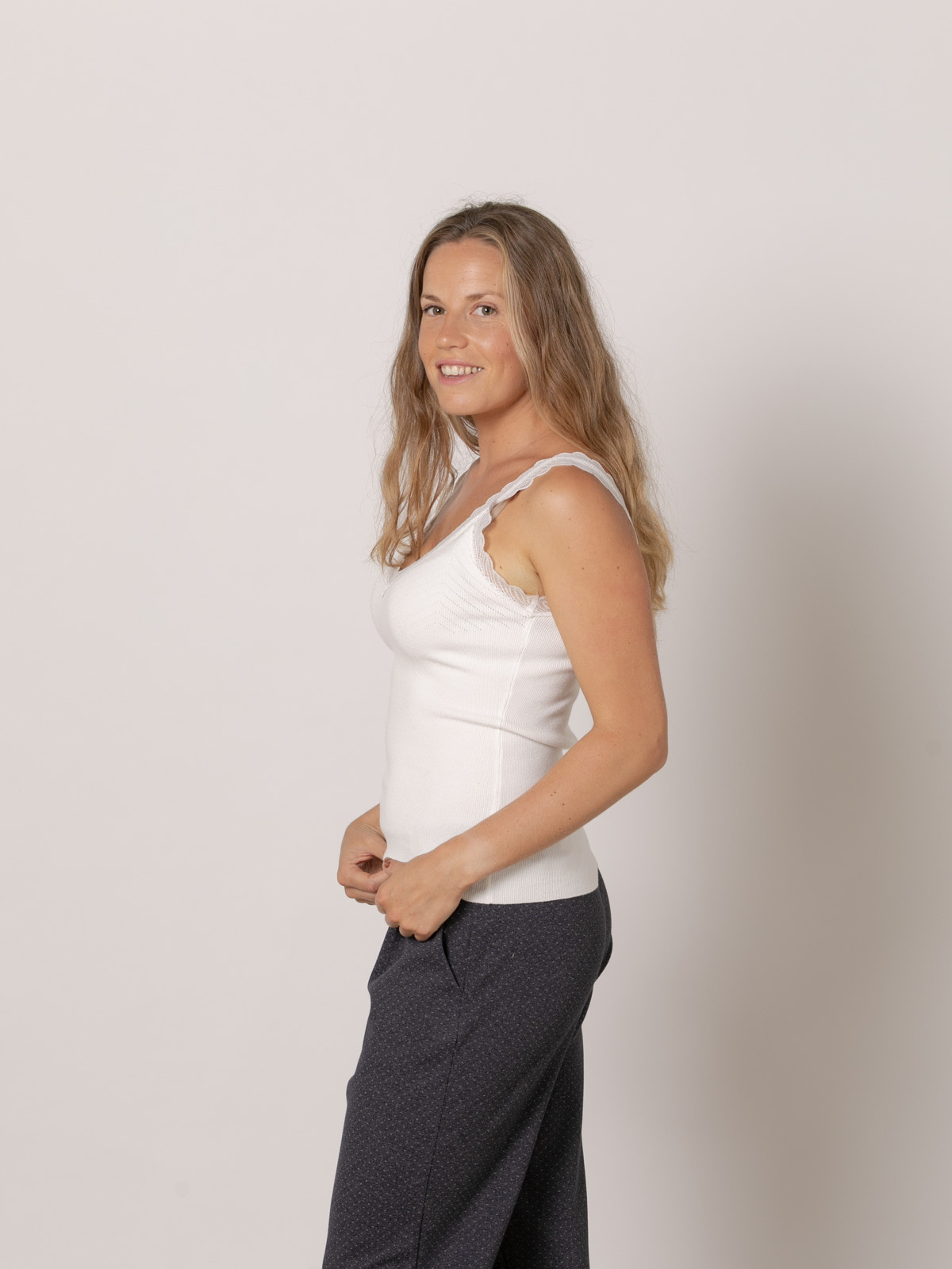 top lencero de punto color Crudo