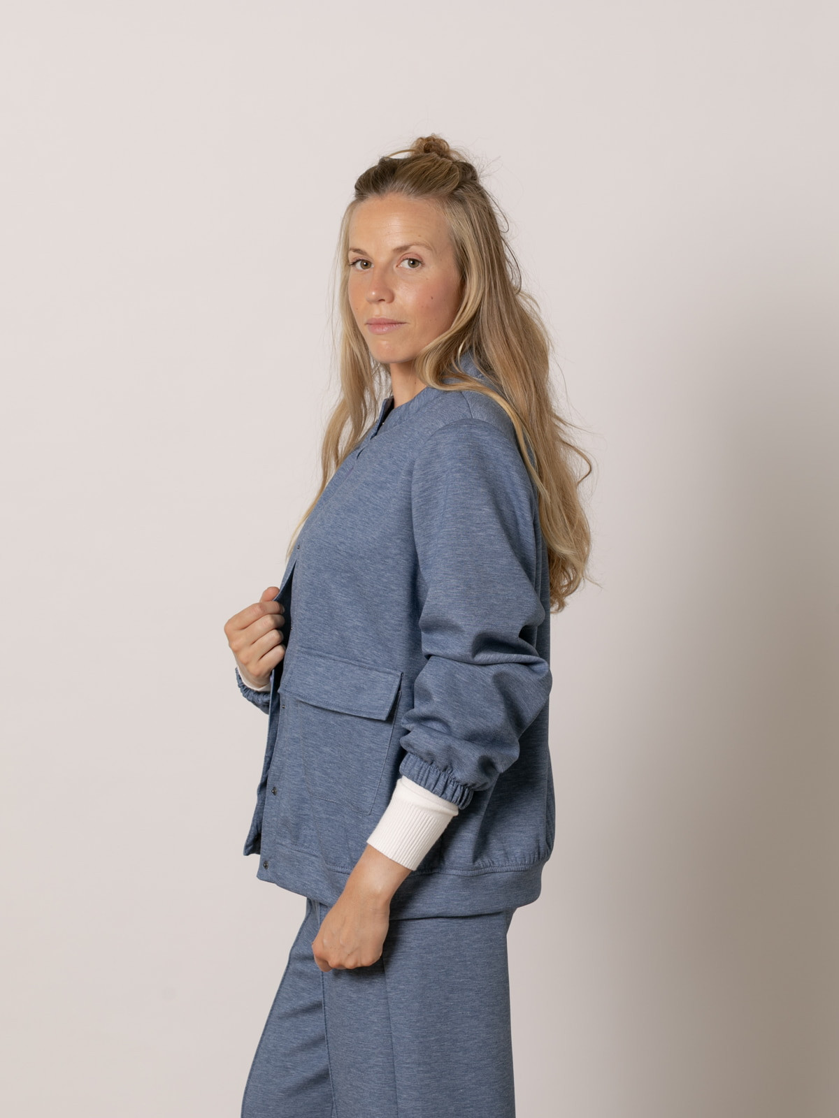 Chaqueta bomber soft bolsillos color Azul Jean
