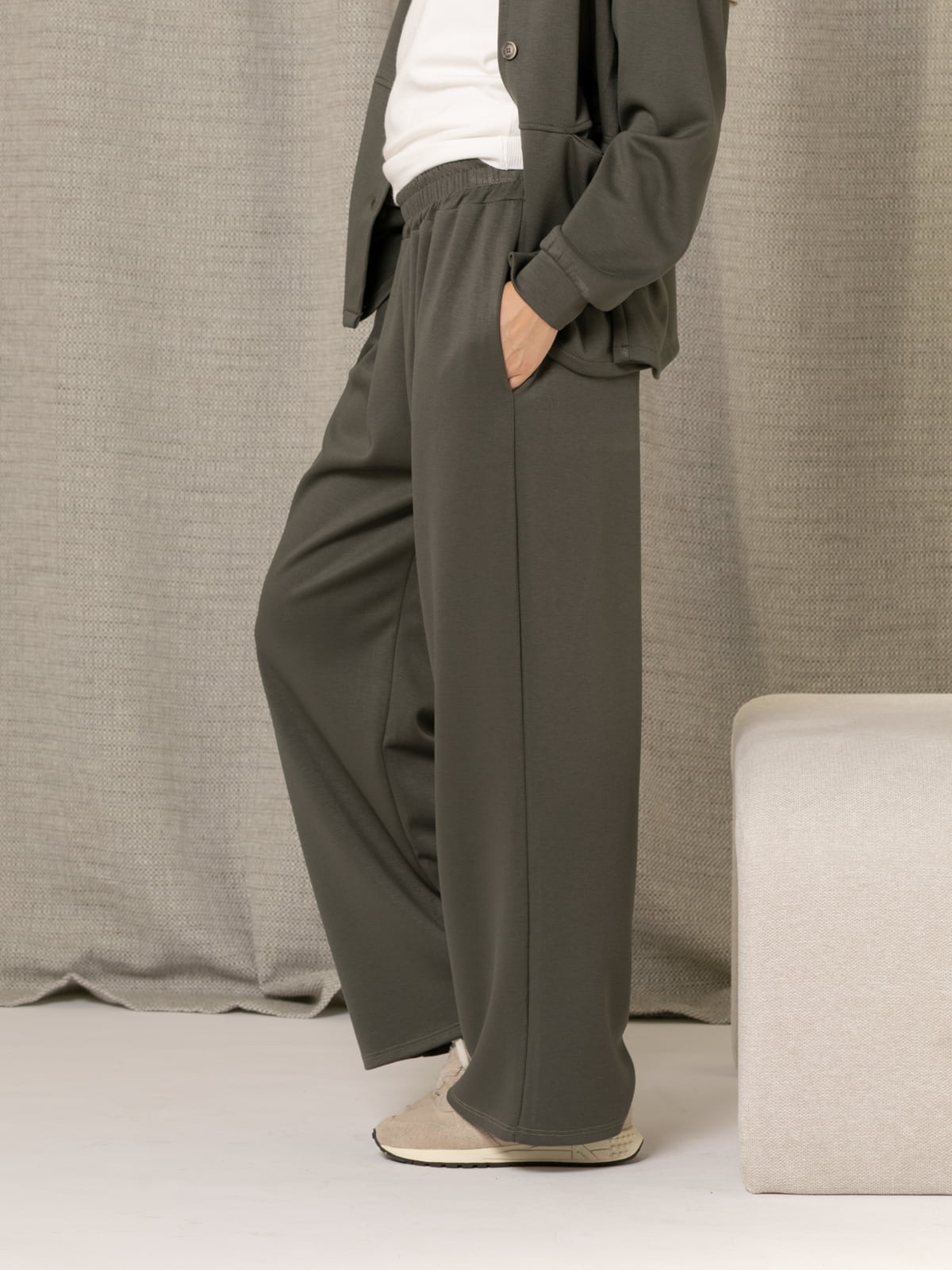 Oversized sport pants  Green colour