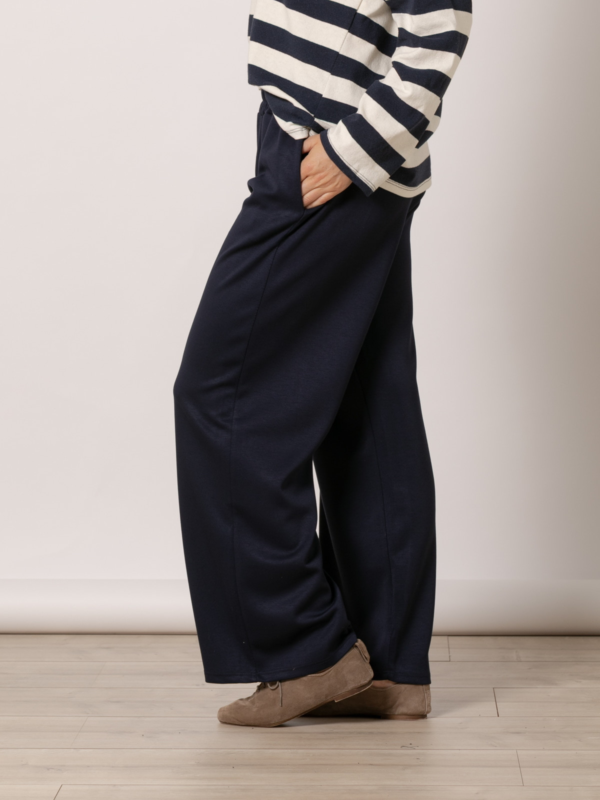 Oversized sport pants  Blue Navy colour
