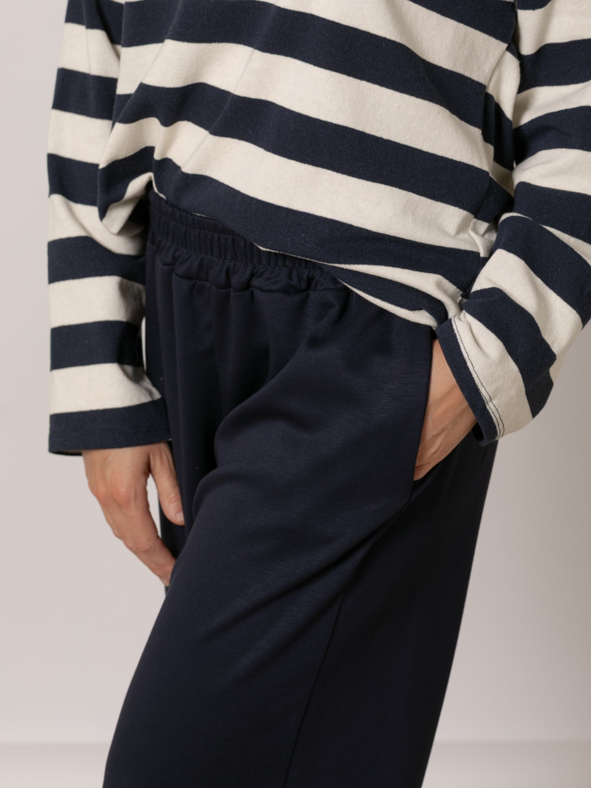 Oversized sport pants  Blue Navy colour