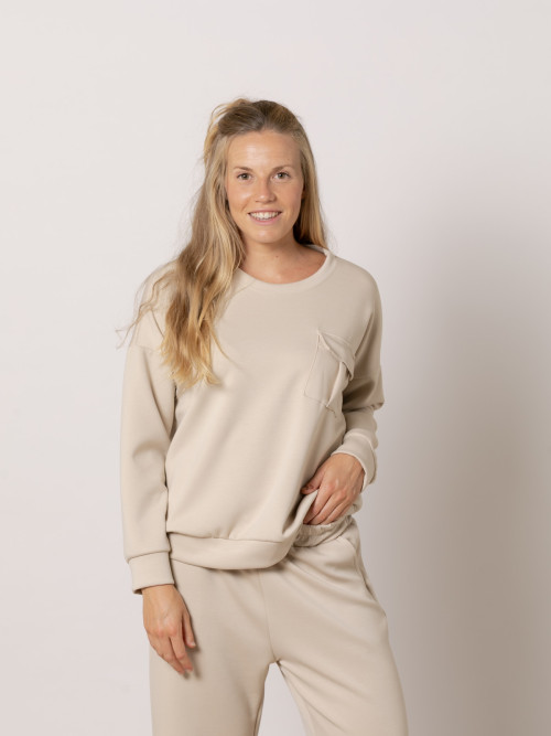 comfy sweatshirt with pockets  Beige colour