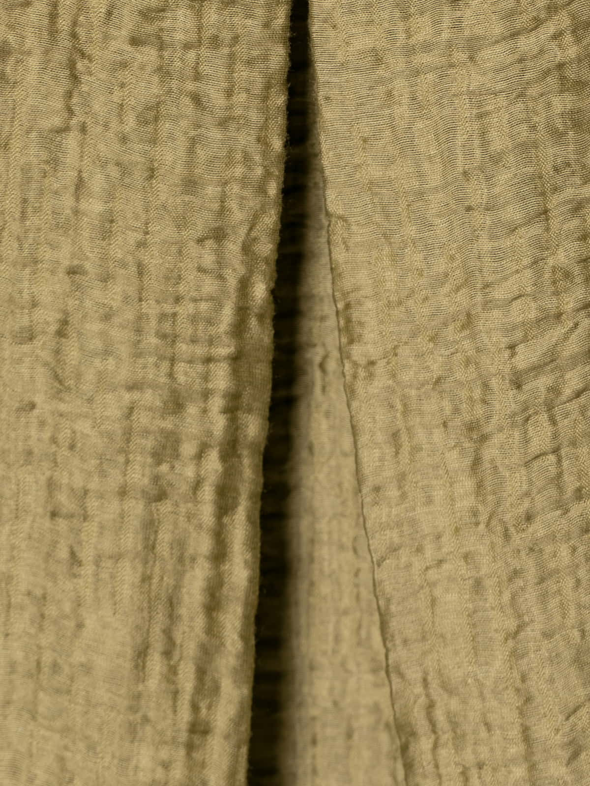 Terry shirt with shiny peak  Olive colour