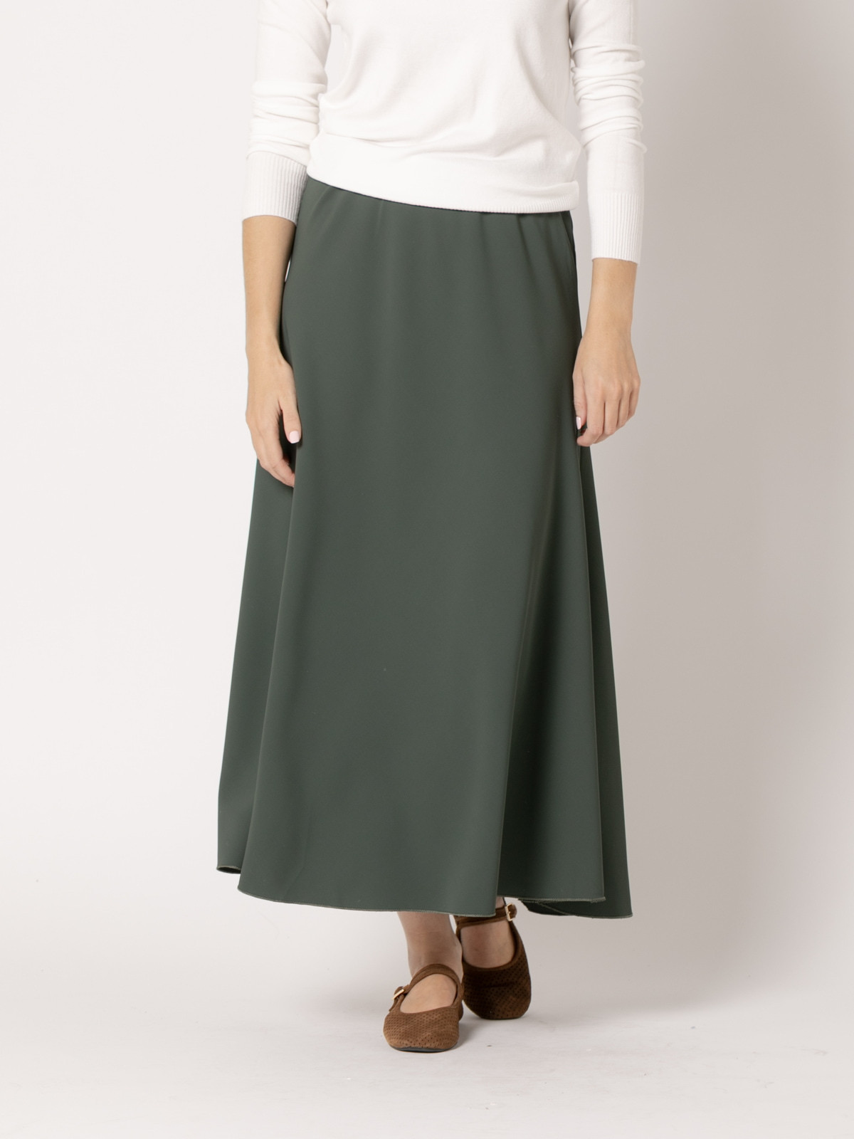 Long flared skirt  Green colour
