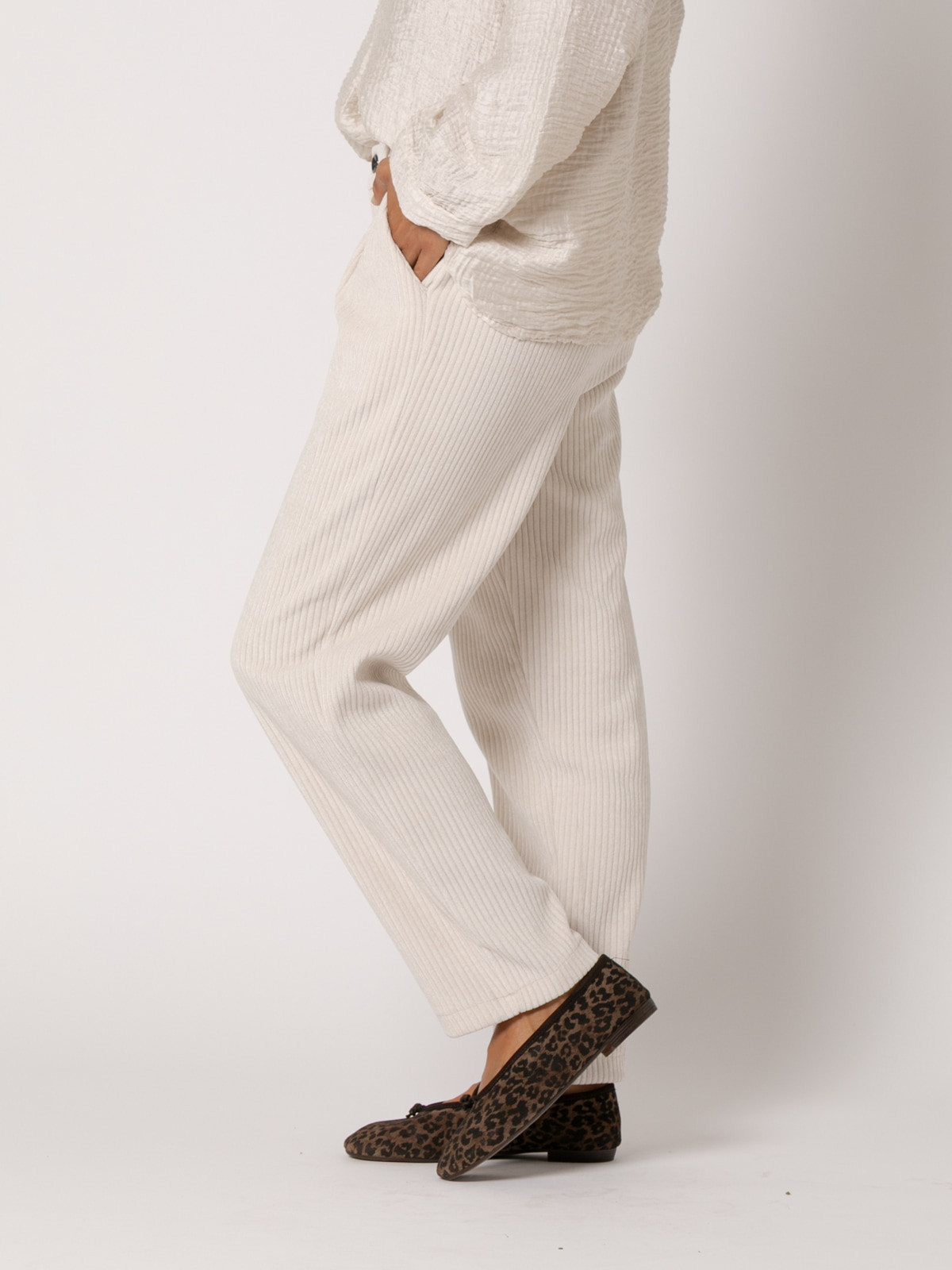 Pantalon pana elastica