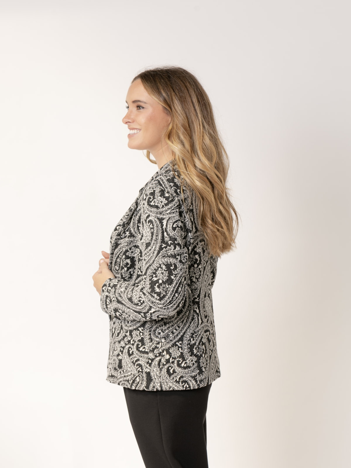 Americana comfy cachemira color Negro