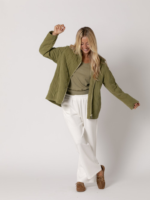 Chaqueta micro pana acolchada color Oliva