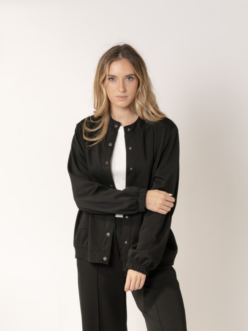 Chaqueta bomber soft bolsillos color Negro