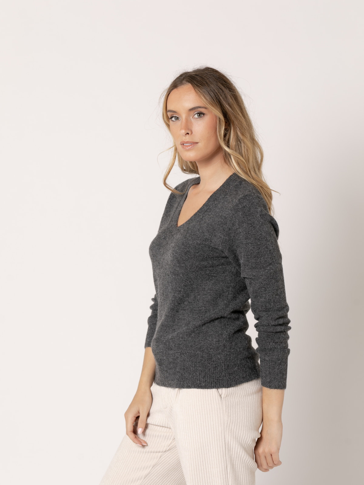 Jersey escote pico cachemire like